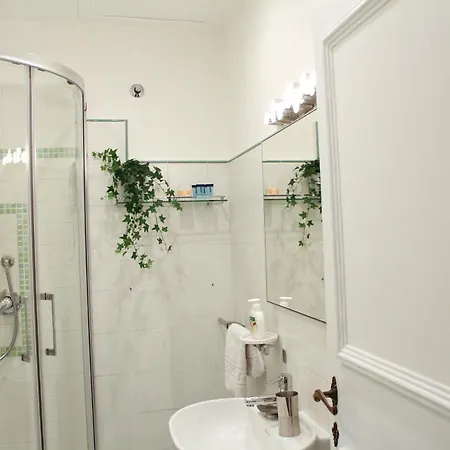 Apartment Sophisticated Decor -topcollection Rome
