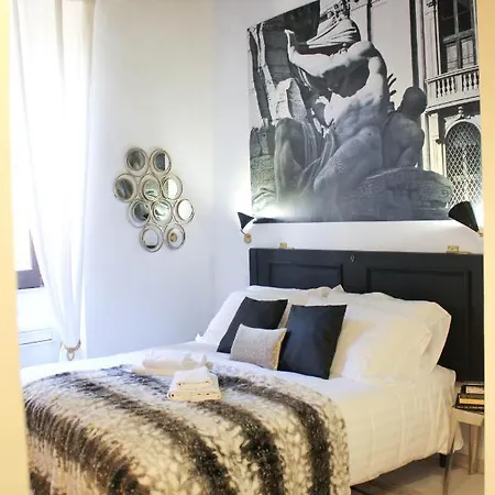 Apartment Sophisticated Decor -topcollection Rome