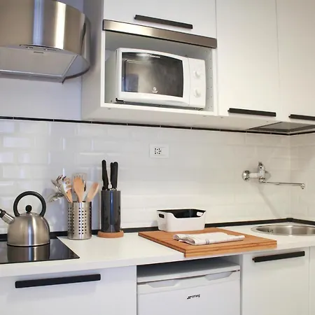 Apartment Sophisticated Decor *